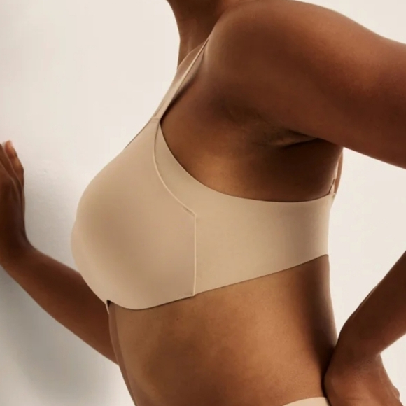 Knix Wingwoman Contour Wireless Bra Color Sand Size 5 New - Picture 2 of 14